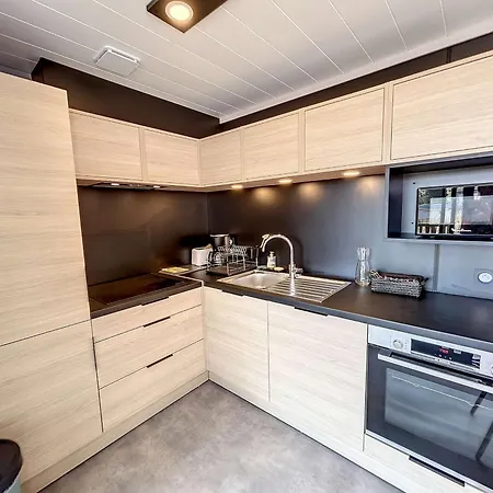 Standing Avec Piscine Chauffee, Proche Et Commerces, Equipe De Wifi - 6 Couchages. - Fr-1-361-513 Chalet Jullouville-les-Pins