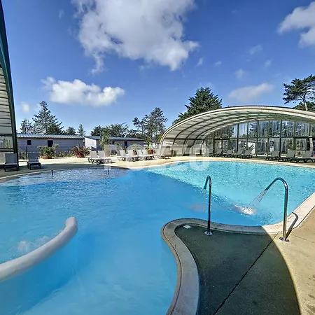 Chalet Standing Avec Piscine Chauffee, Proche Et Commerces, Equipe De Wifi - 6 Couchages. - Fr-1-361-513